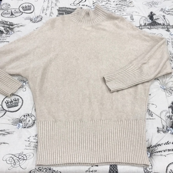 Lafayette 148 New York Turtleneck Cashmere Sweater - Picture 5 of 6